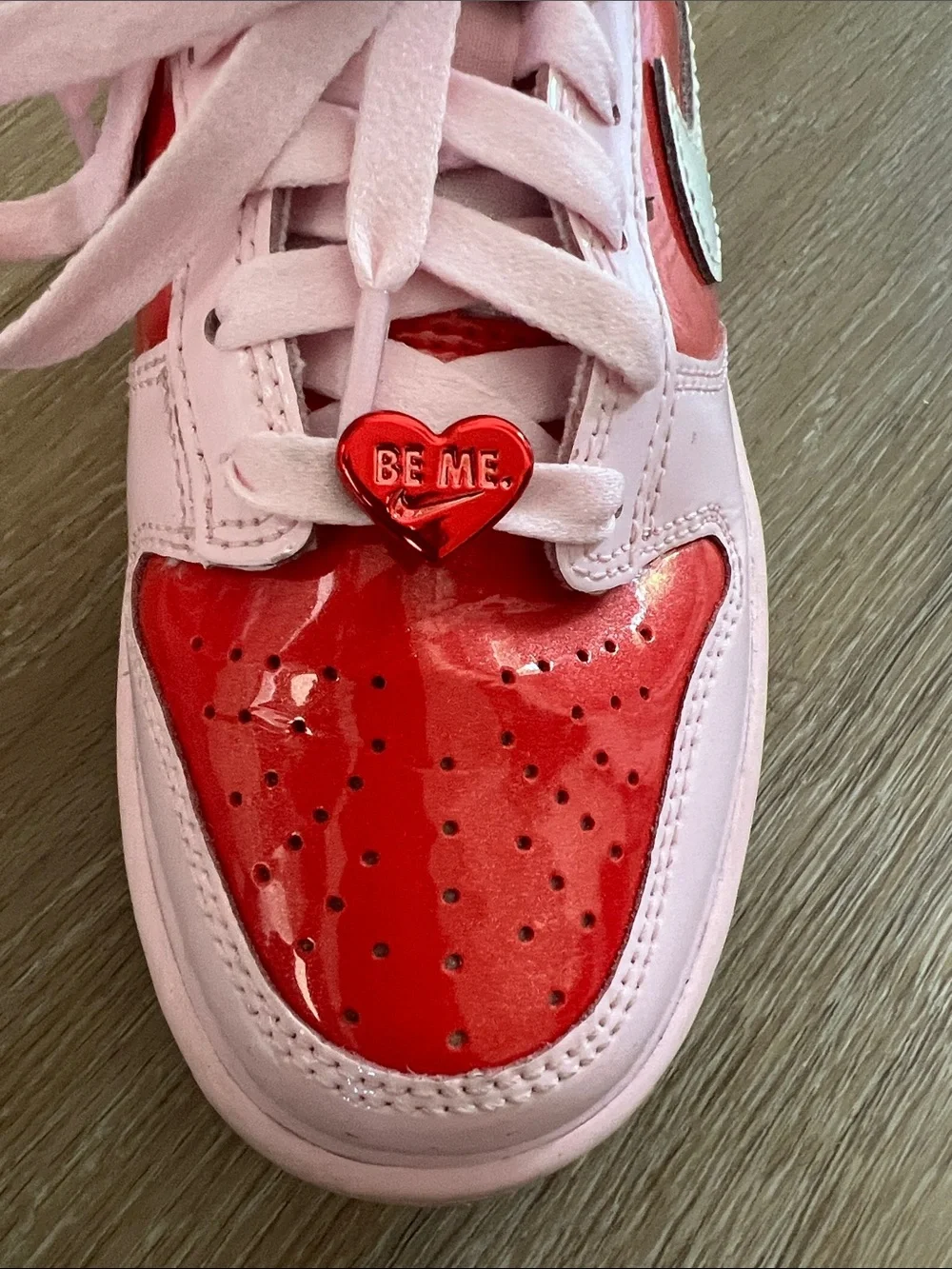 Nike Kids Pink & Red Low-Top Sneakers with White Swoosh